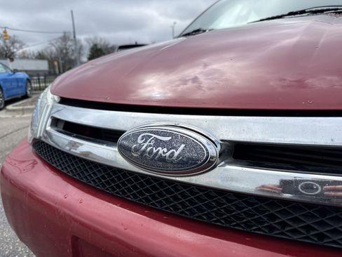 Used 2011 Ford Focus SE image 14