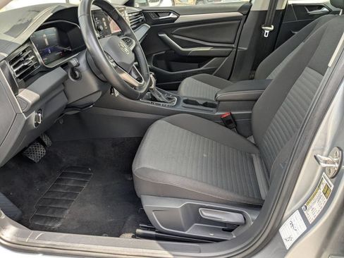 Used 2025 Volkswagen Jetta S FWD image 11