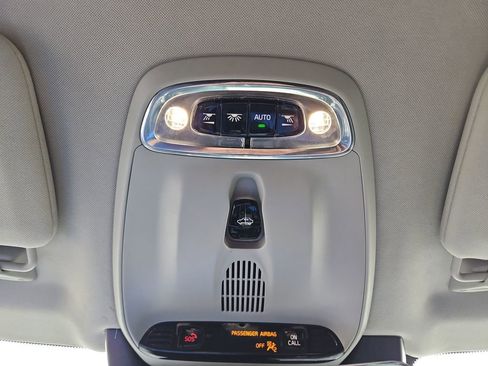 Used 2022 Volvo XC90 T5 Momentum image 21