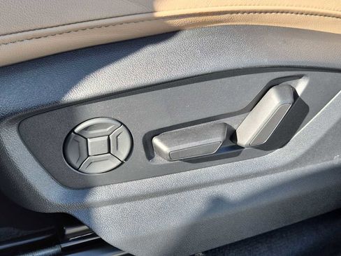 Certified 2025 Audi Q7 3.0T Premium Plus w/ Premium Plus Package image 16