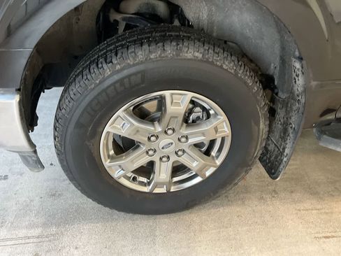 Used 2022 Ford F150 XLT w/ XTR Package image 10