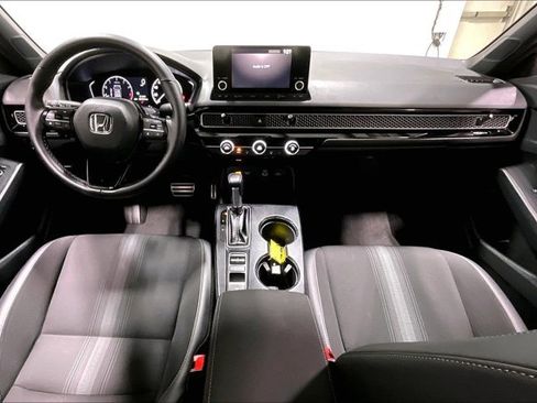 Used 2023 Honda Civic Sport image 15