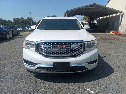 Used 2019 GMC Acadia Denali w/ Technology Package AWD/4WD image 2