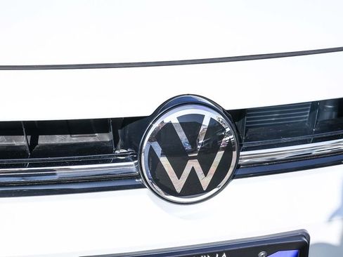 New 2026 Volkswagen Jetta SE image 15