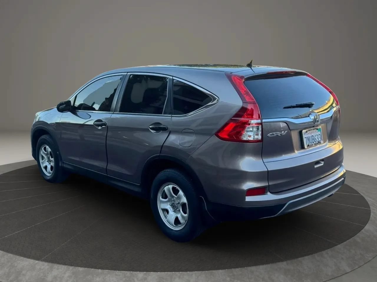 Used 2015 Honda CR-V LX image 5