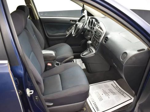 Used 2005 Toyota Matrix XR w/ Extra Value Pkg 2 image 17