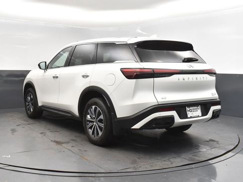 Certified 2023 INFINITI QX60 Pure image 5