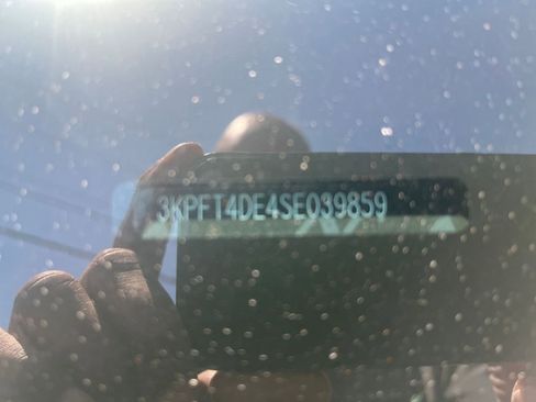 Used 2025 Kia K4 FWD image 28