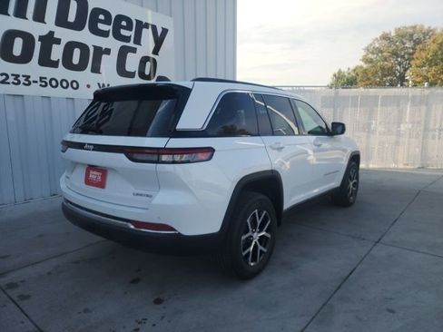 New 2025 Jeep Grand Cherokee Limited image 18