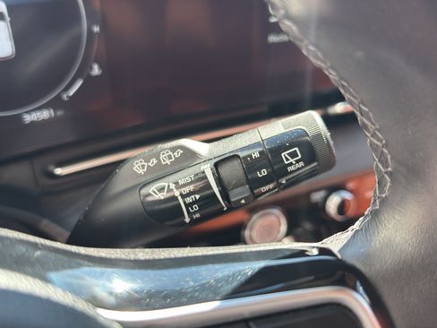 Used 2024 Kia Carnival SX FWD image 19