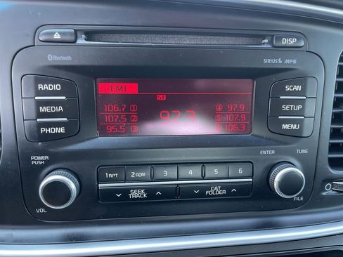 Used 2015 Kia Optima LX FWD image 16