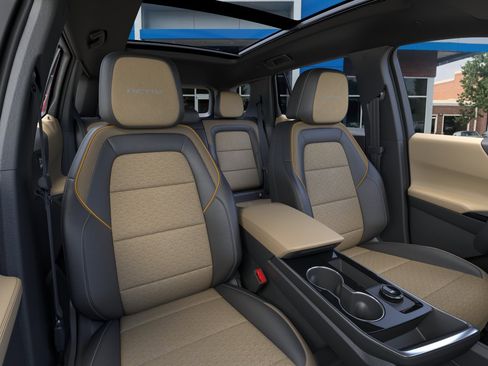 New 2026 Chevrolet Equinox ACTIV FWD image 40