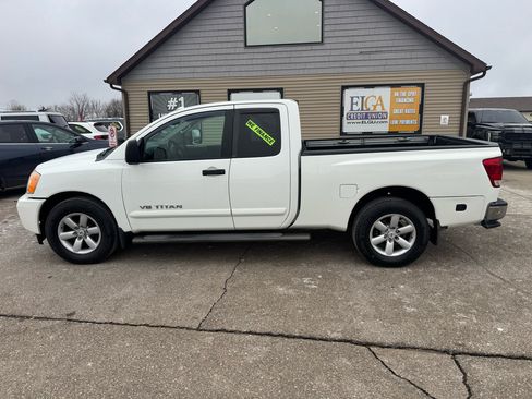 Used 2013 Nissan Titan S image 8