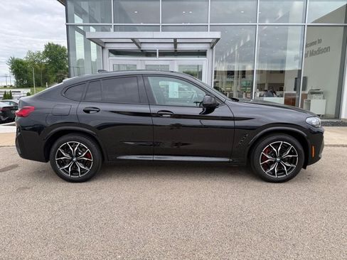 Used 2025 BMW X4 M40i w/ Premium Package AWD/4WD image 2