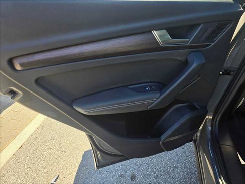 Used 2024 Audi Q5 2.0T Premium Plus w/ Premium Plus Package image 19