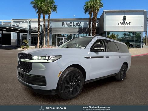 New 2026 Lincoln Navigator L Reserve AWD/4WD image 1