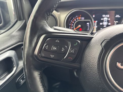 Used 2021 Jeep Gladiator Sport AWD/4WD image 16