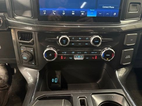 Used 2022 Ford F150 XLT w/ Equipment Group 302A High image 17