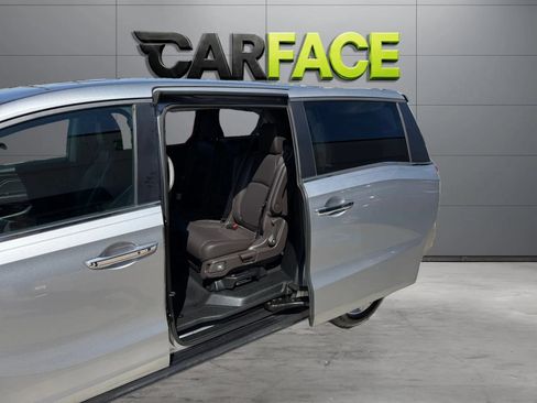 Used 2018 Honda Odyssey EX-L image 18