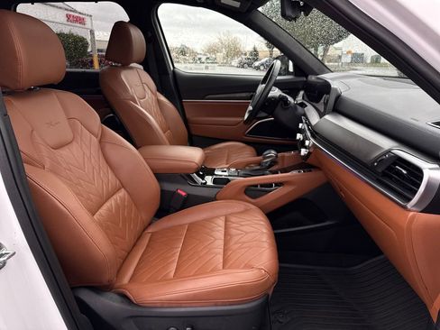 Used 2024 Kia Telluride SX Prestige X-Pro image 11