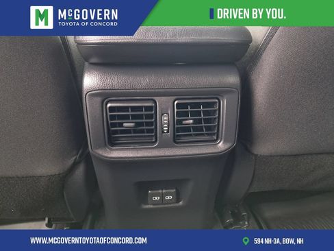 Used 2024 Toyota RAV4 XLE w/ Convenience Package AWD/4WD image 23