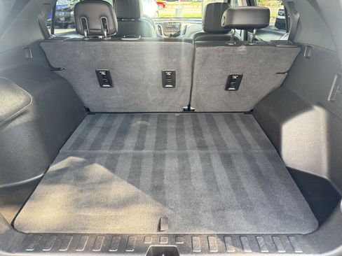 Certified 2018 Chevrolet Equinox Premier AWD/4WD image 10