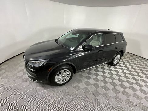 Used 2024 Lincoln Corsair AWD image 9