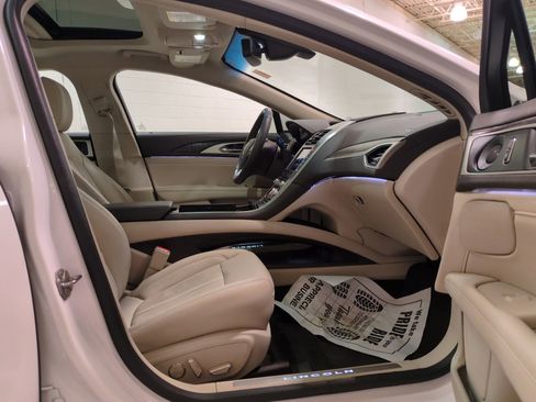 Used 2020 Lincoln MKZ Reserve w/ Elements Package image 10