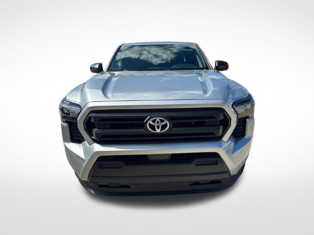 Used 2025 Toyota Tacoma SR RWD image 2