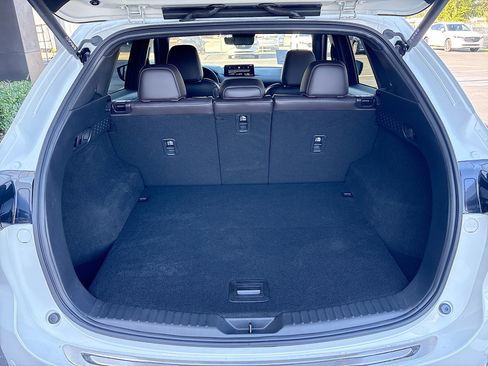 Certified 2025 MAZDA CX-5 Signature image 29