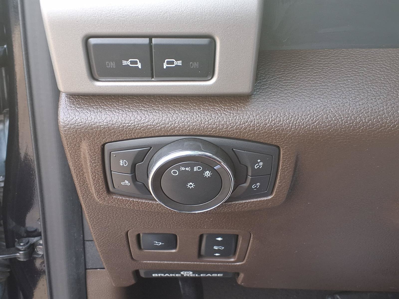 Used 2021 Ford F250 King Ranch w/ King Ranch Ultimate Package AWD/4WD image 16
