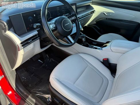 Used 2025 Hyundai Tucson SEL image 12