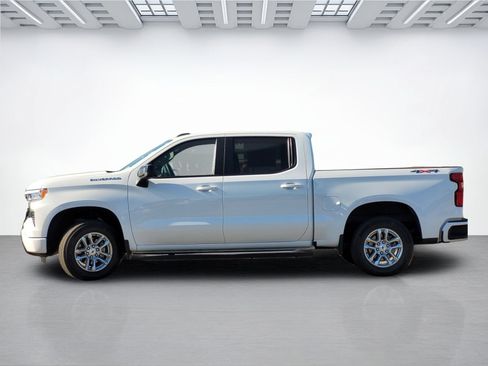 Used 2024 Chevrolet Silverado 1500 RST AWD/4WD image 15