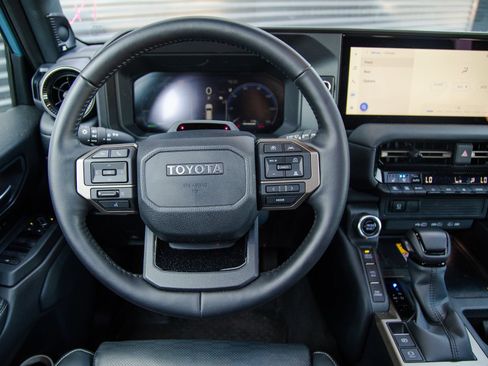 Used 2026 Toyota Land Cruiser w/ Premium Package AWD/4WD image 9
