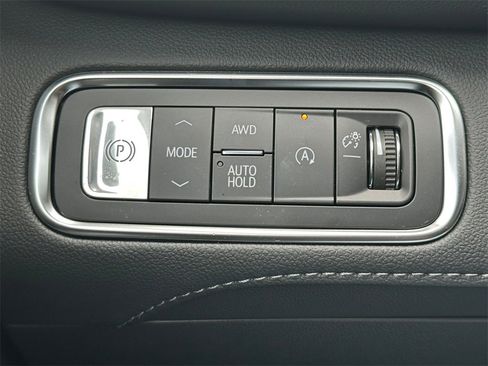 New 2026 Buick Enclave Sport Touring w/ Power Package image 32