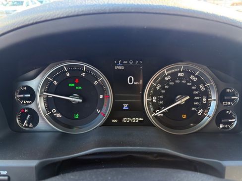 Certified 2016 Toyota Land Cruiser image 24