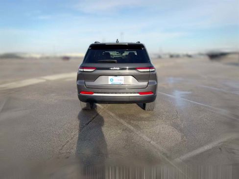 New 2026 Jeep Grand Cherokee Limited image 10