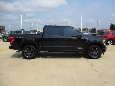 Used 2023 Ford F150 XLT w/ Equipment Group 302A High AWD/4WD image 10