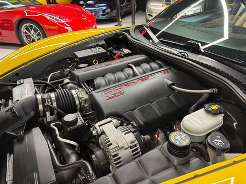 Used 2007 Chevrolet Corvette Coupe w/ Preferred Equipment Group RWD image 25