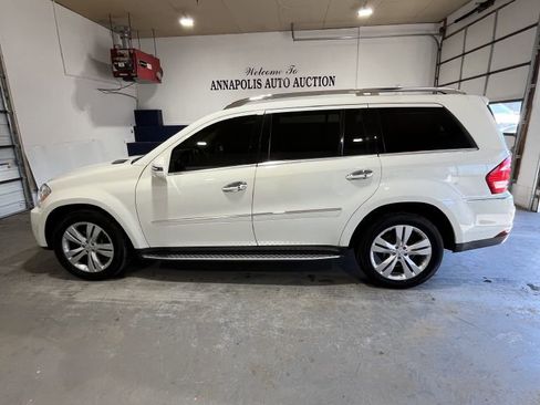 Used 2011 Mercedes-Benz GL 450 4MATIC image 1