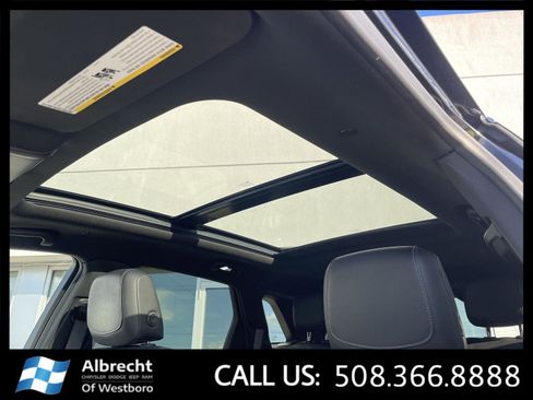 Used 2024 Cadillac XT5 Premium Luxury w/ Technology Package image 29