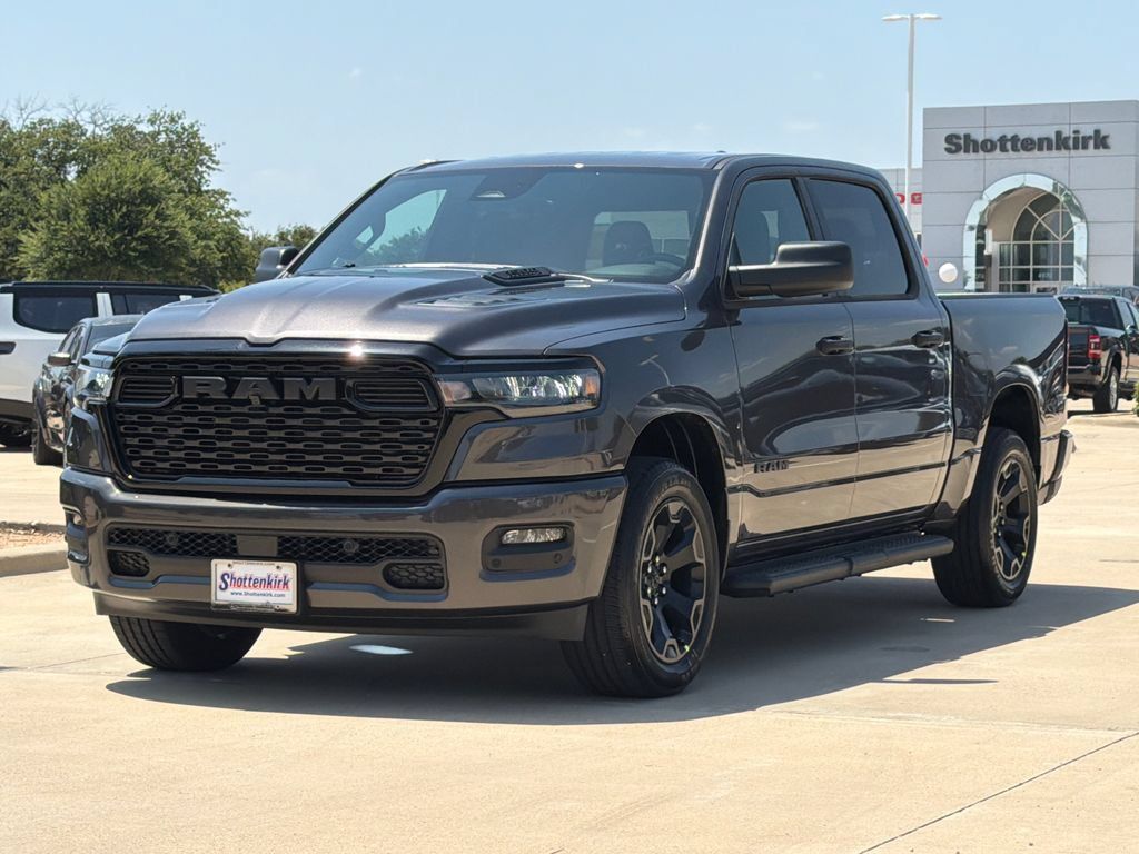 New 2026 RAM 1500 Express AWD/4WD image 3