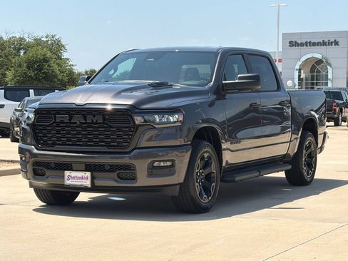 New 2026 RAM 1500 Express AWD/4WD image 3