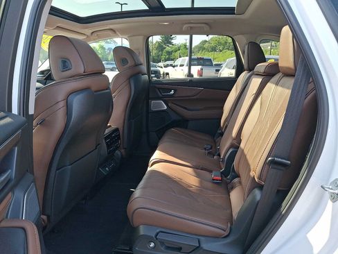 Certified 2026 Acura MDX SH-AWD w/ Advance Package image 10