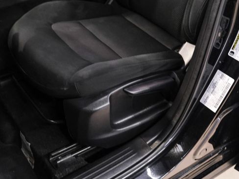 Used 2019 MAZDA CX-5 Sport FWD image 34