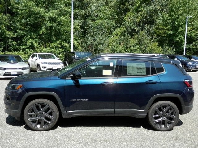 New 2026 Jeep Compass Limited w/ Sun, Sound & Navigation Group AWD/4WD image 5