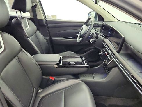 Used 2025 Hyundai Tucson Limited image 24