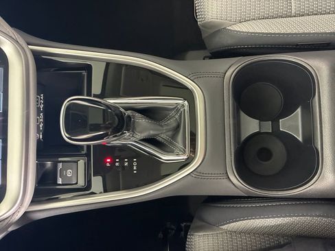 Used 2025 Subaru Outback Premium w/ Popular Package #1A image 22