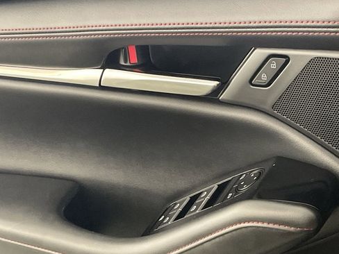 Used 2024 MAZDA MAZDA3 s image 19