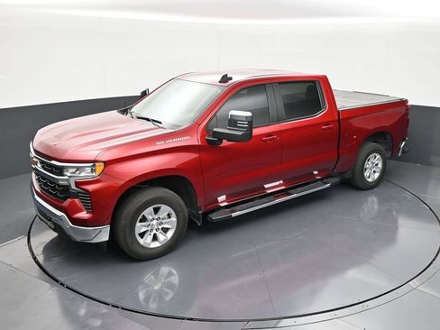 Used 2023 Chevrolet Silverado 1500 LT RWD image 12
